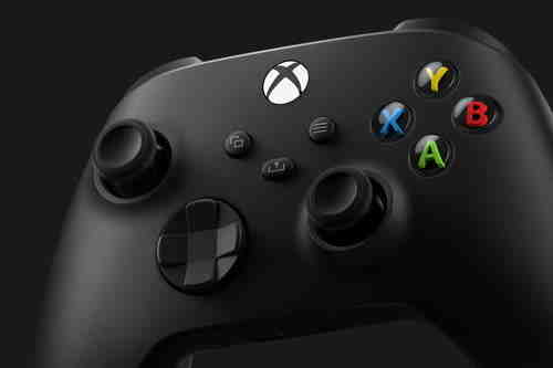 La Xbox Série S tient son rang face à la PS5 et à la Xbox Série X
